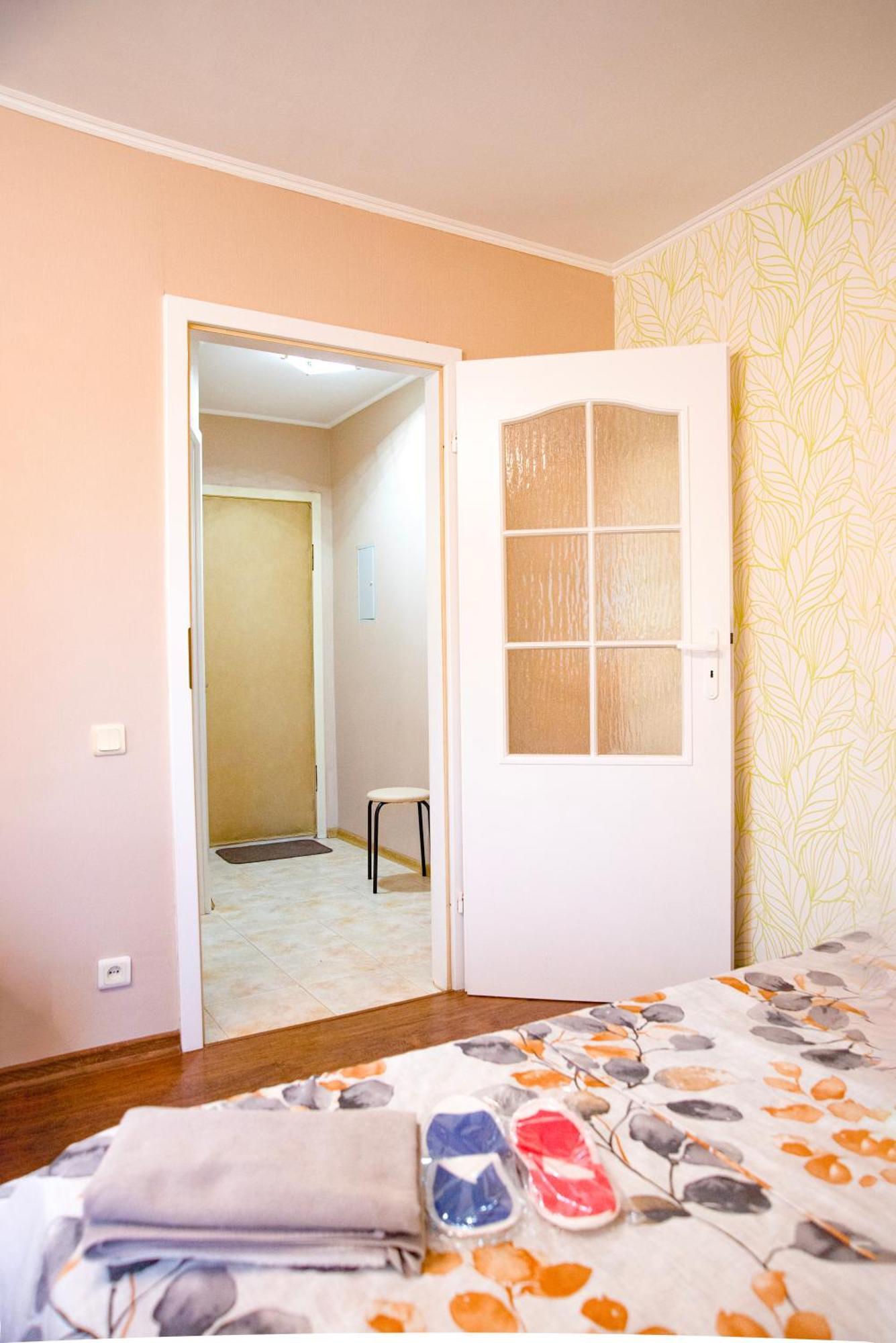 On Derevlyanskaya Street Close To The Downtown * Киев